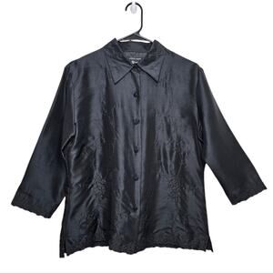 Silkland Embroidered Button Up Lined Blouse w/ Scalloped Hem Medium